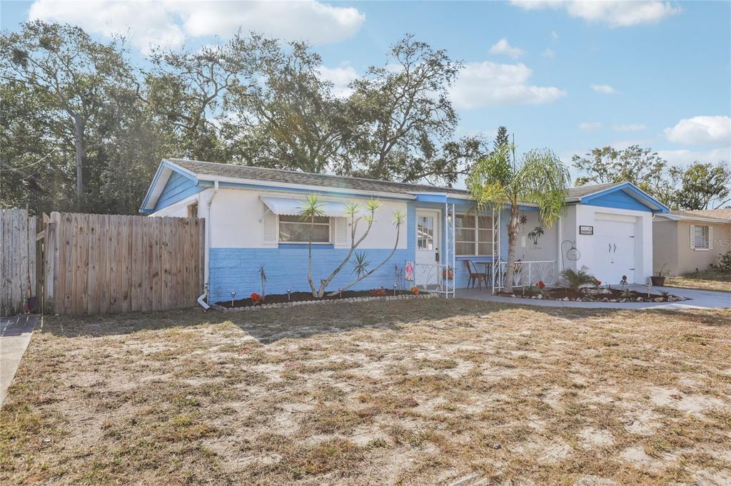 Photo of 3518 Oxford Drive, Holiday, FL 34691 (MLS # TB8453529)