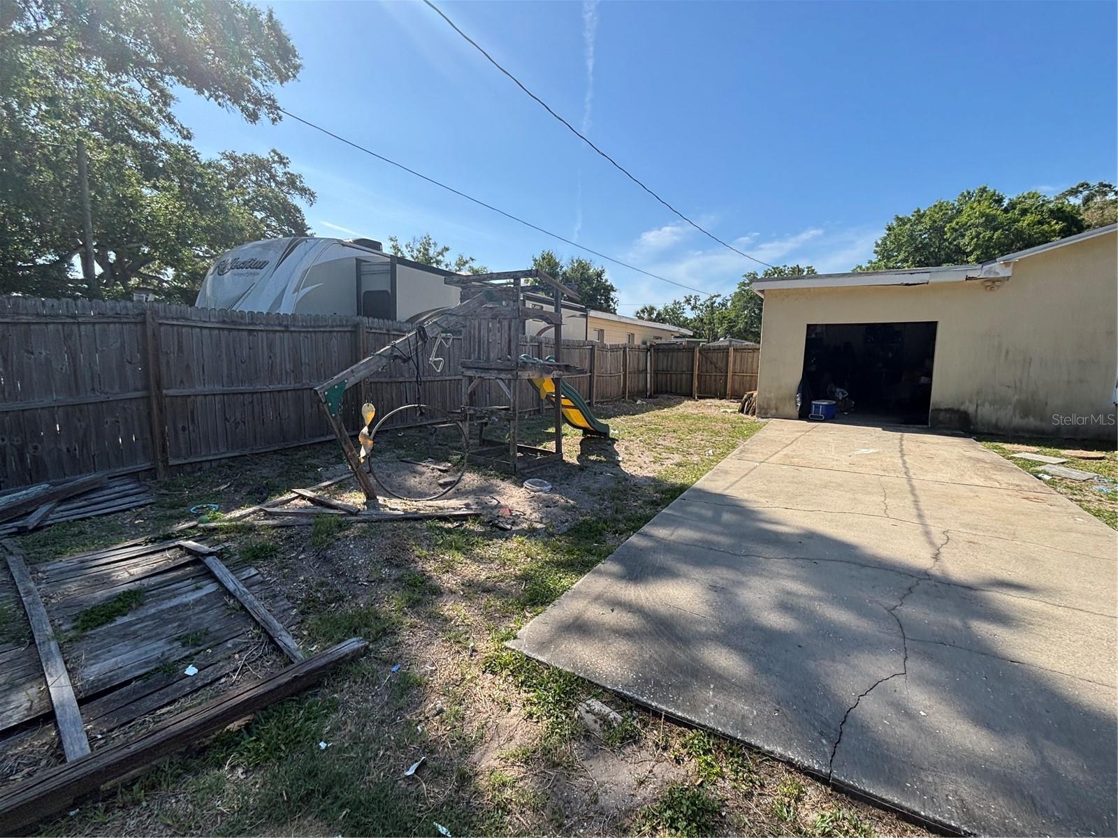 ANN PARK HEIGHTS - Residential