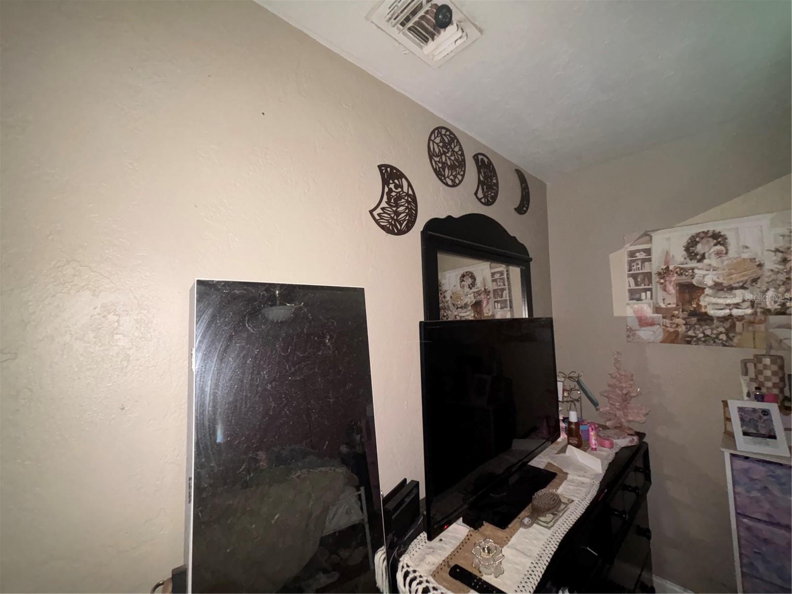 ANN PARK HEIGHTS - Residential