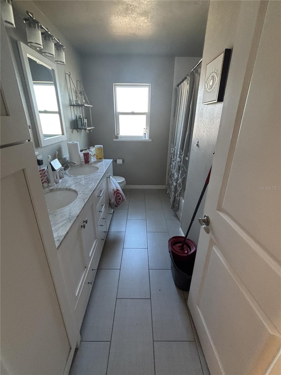 ANN PARK HEIGHTS - Residential