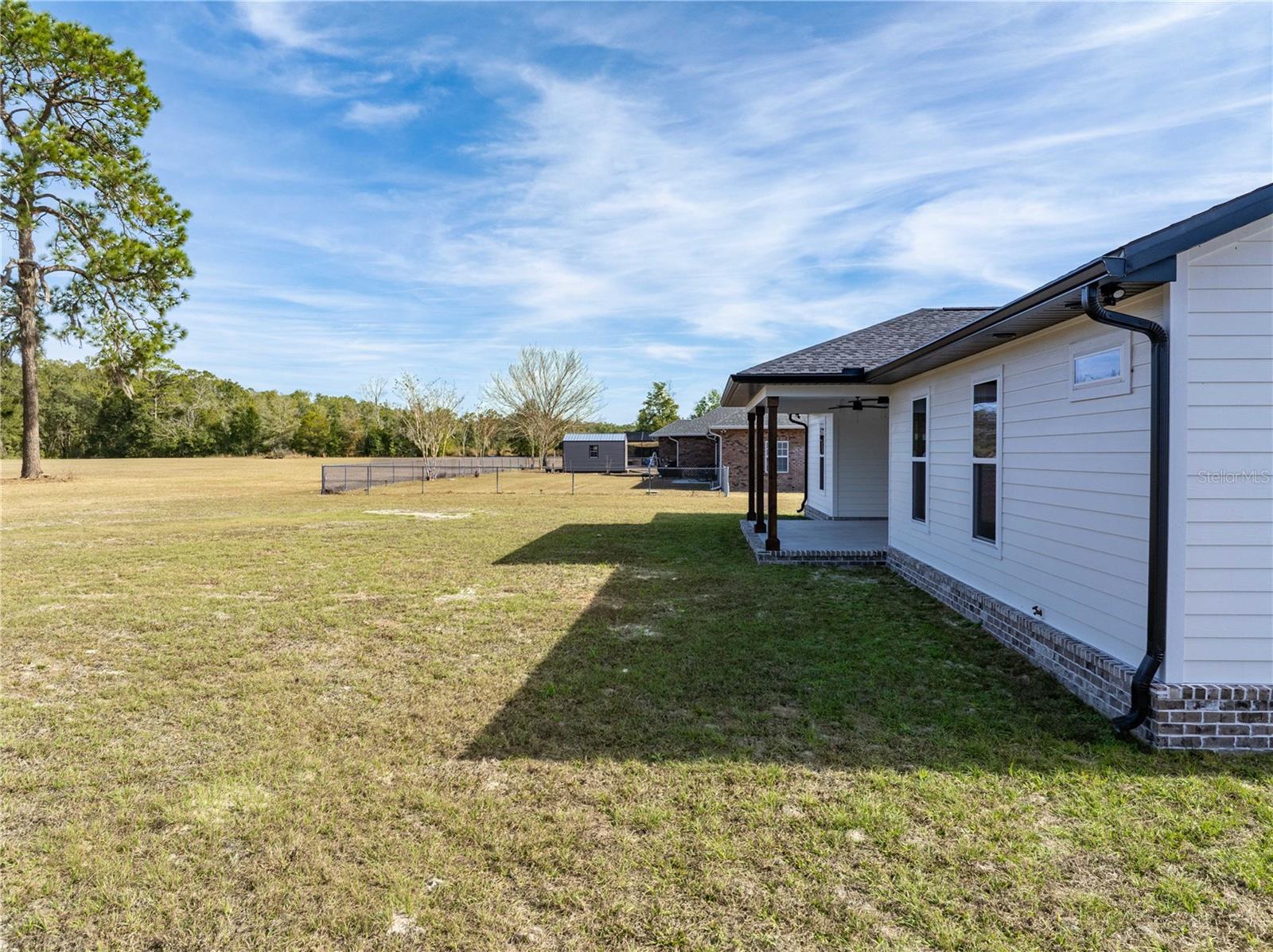 RUSSWOOD - Residential