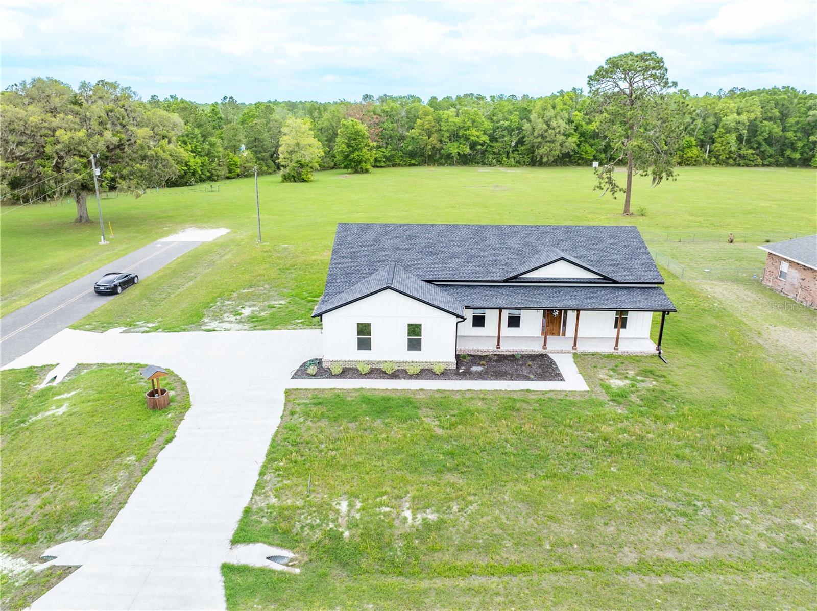 RUSSWOOD - Residential