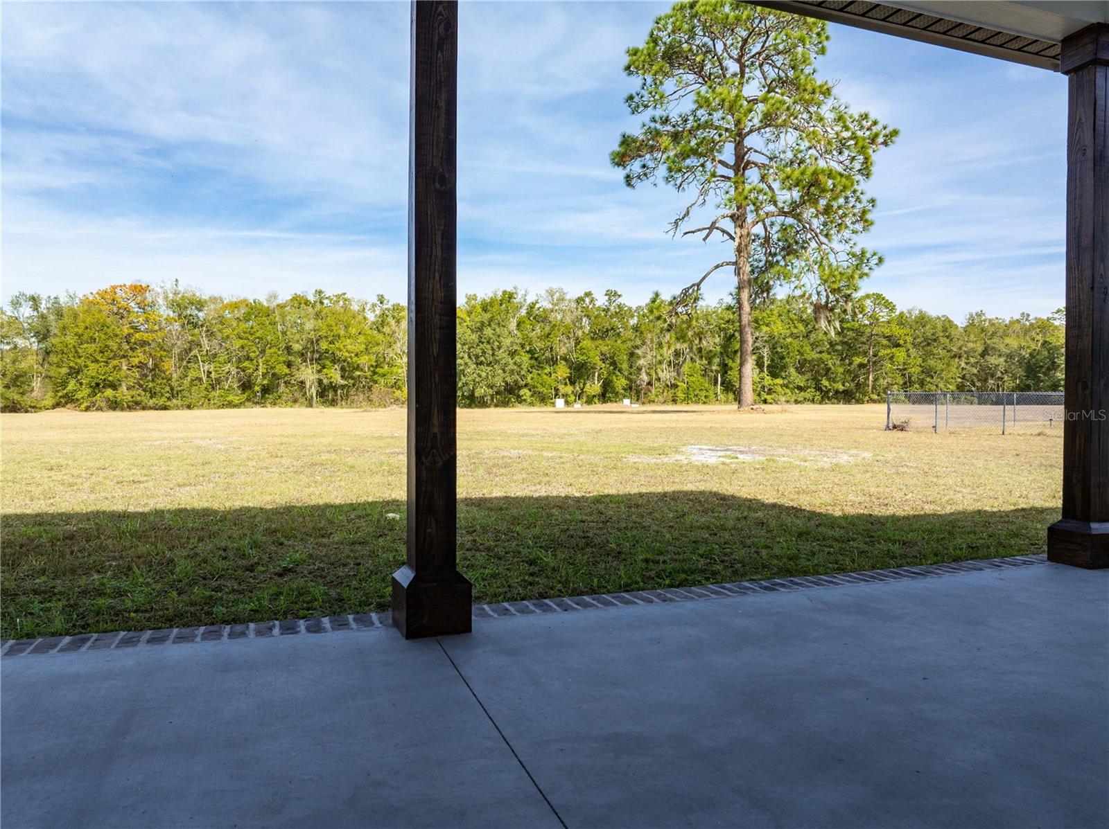 RUSSWOOD - Residential
