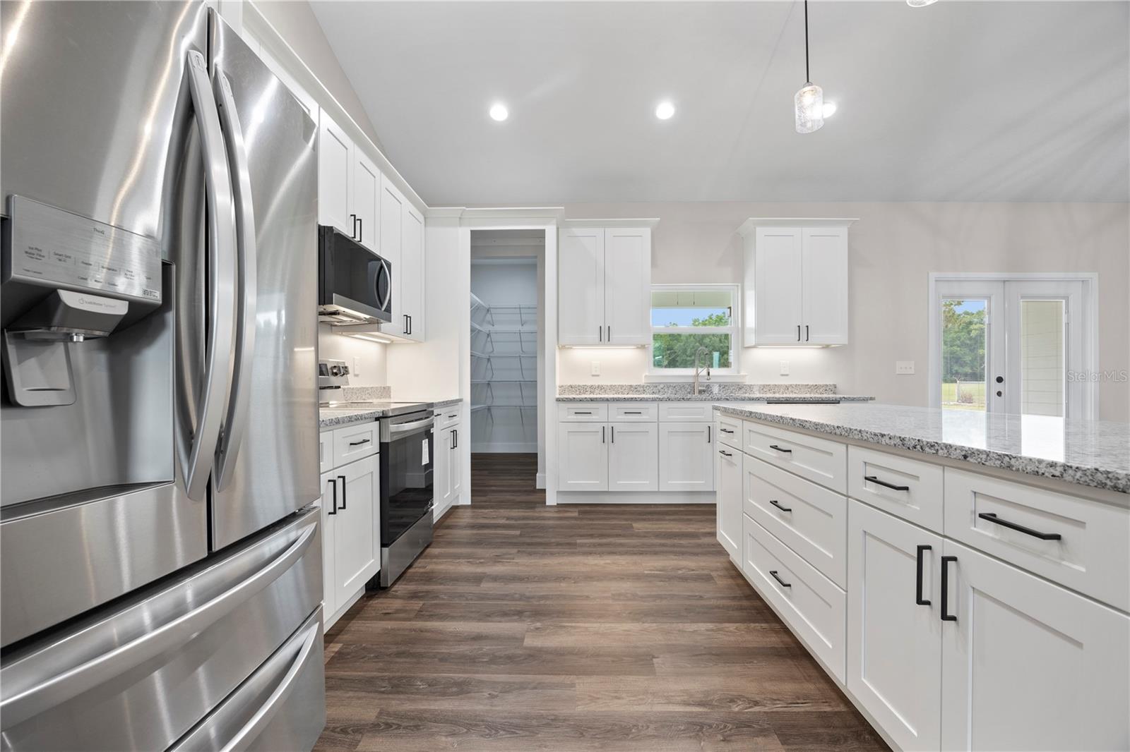 RUSSWOOD - Residential