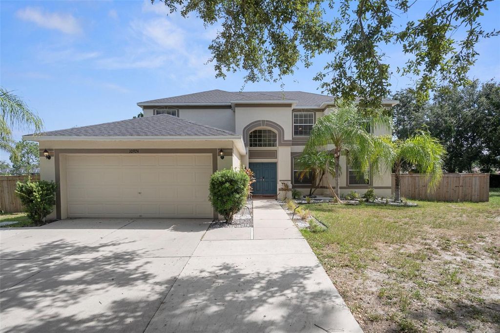 Photo of 10924 Summerton Drive, Riverview, FL 33579 (MLS # TB8398185)