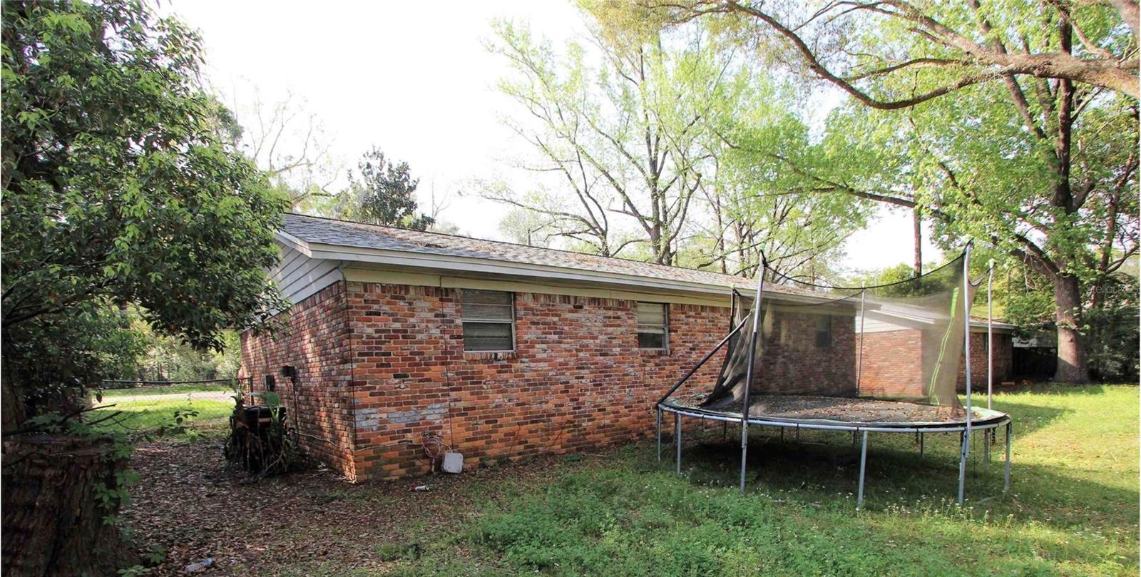 2309/ 2311 S MERIDIAN STREET