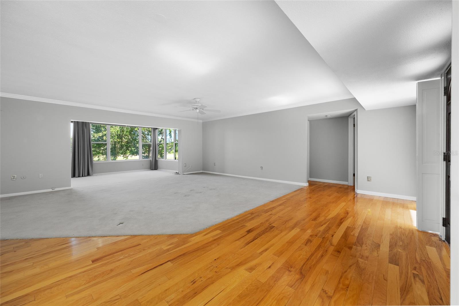 EAST BAY COUNTRY CLUB CONDO APTS - Residential