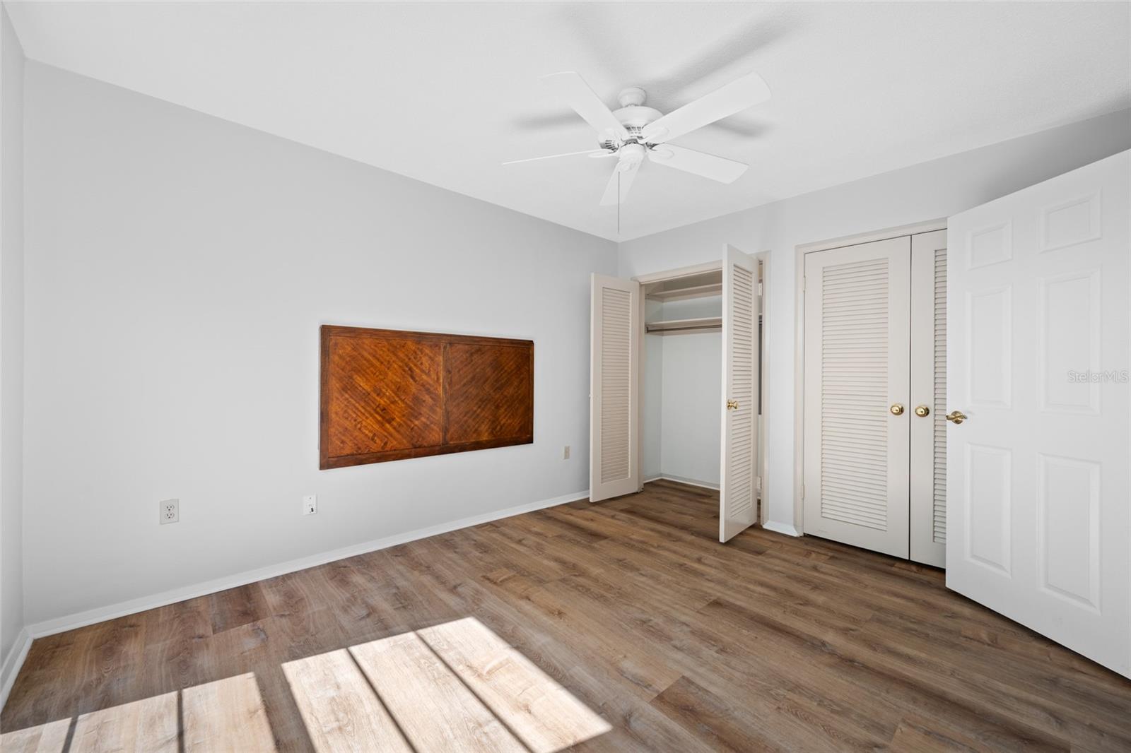 EAST BAY COUNTRY CLUB CONDO APTS - Residential