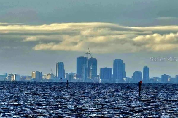 ISLAND RESORT AT MARINERS CLUB - Residential