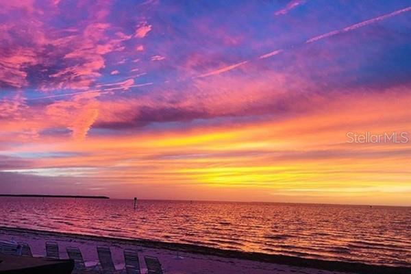 ISLAND RESORT AT MARINERS CLUB - Residential