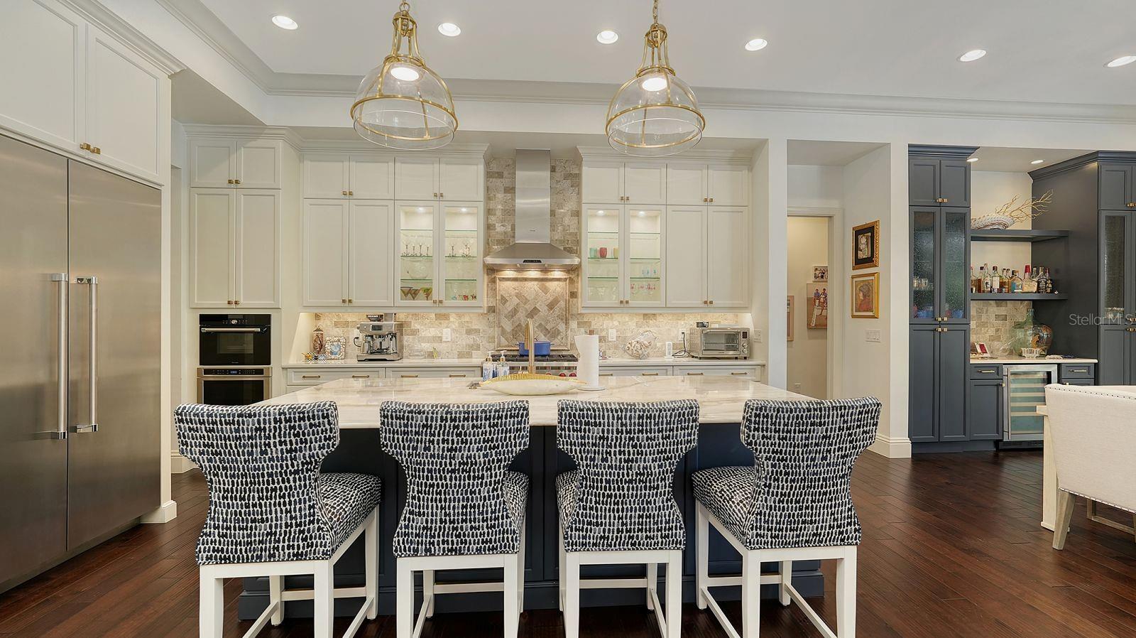 JOHNSON ESTATES - Residential