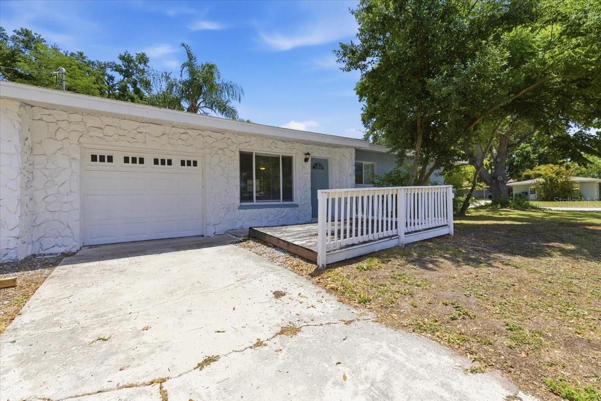 1317 LADY MARION LANE