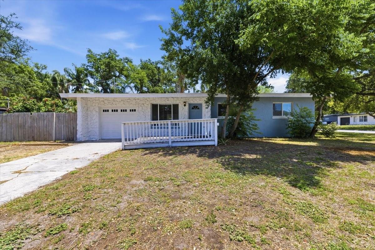 1317 LADY MARION LANE