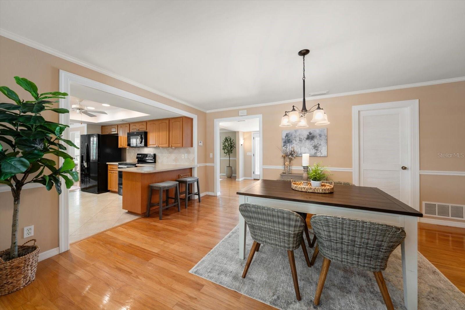 DEL ORO GROVES 1ST ADD - Residential