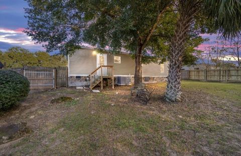 A home in SUMMERFIELD