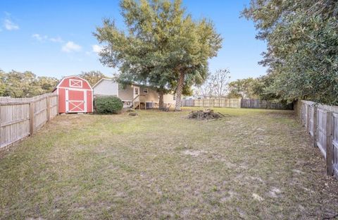 A home in SUMMERFIELD