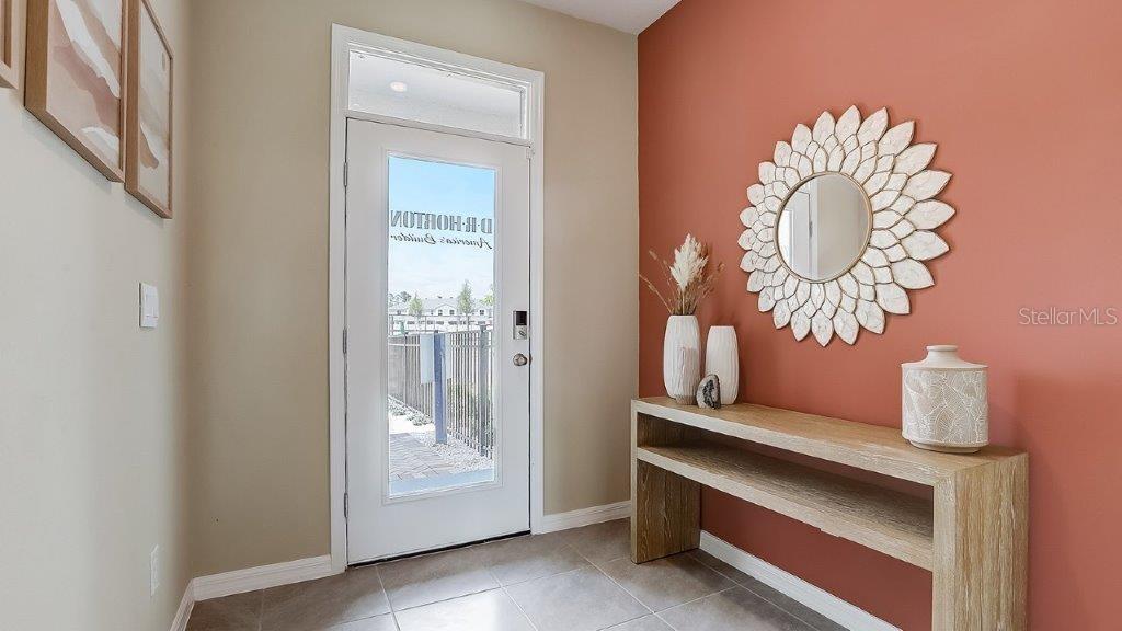 17465 SPANISH OAK LOOP