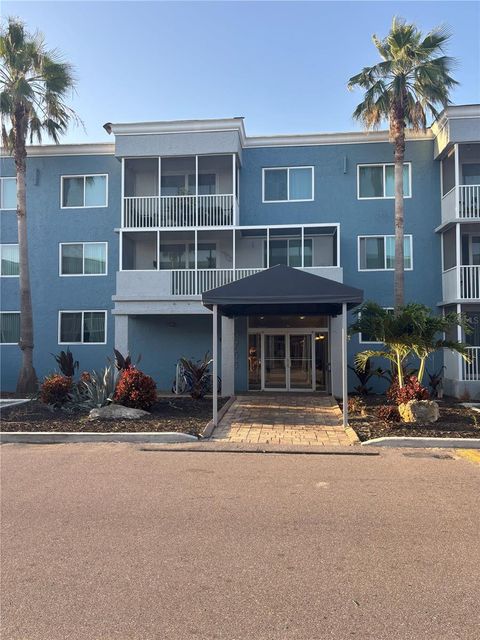 2755 COCONUT BAY LANE 1313 (3M) SARASOTA FL 34237