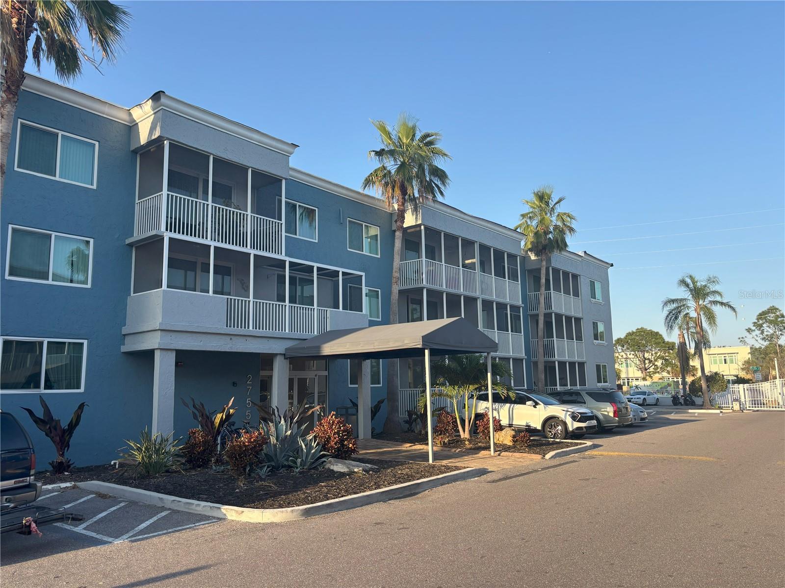 2755 COCONUT BAY LANE 1313 (3M)