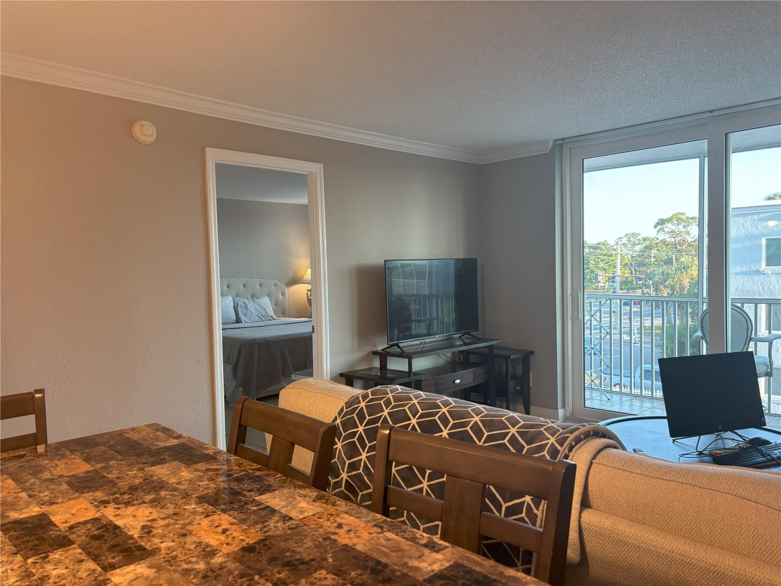 SARASOTA PALMS - Residential