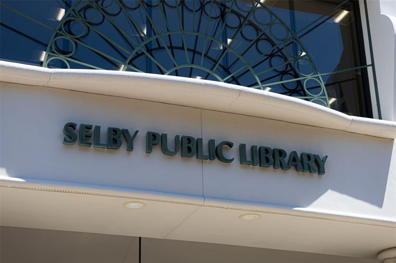 PLAZA AT 05 POINTS RESIDENCES - Residential