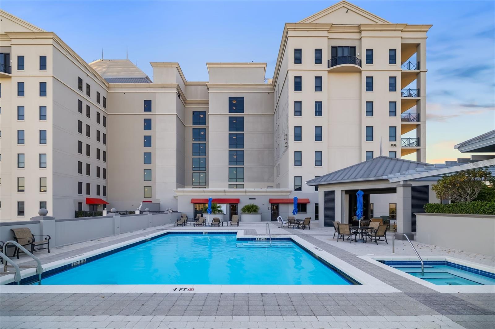 PLAZA AT 05 POINTS RESIDENCES - Residential