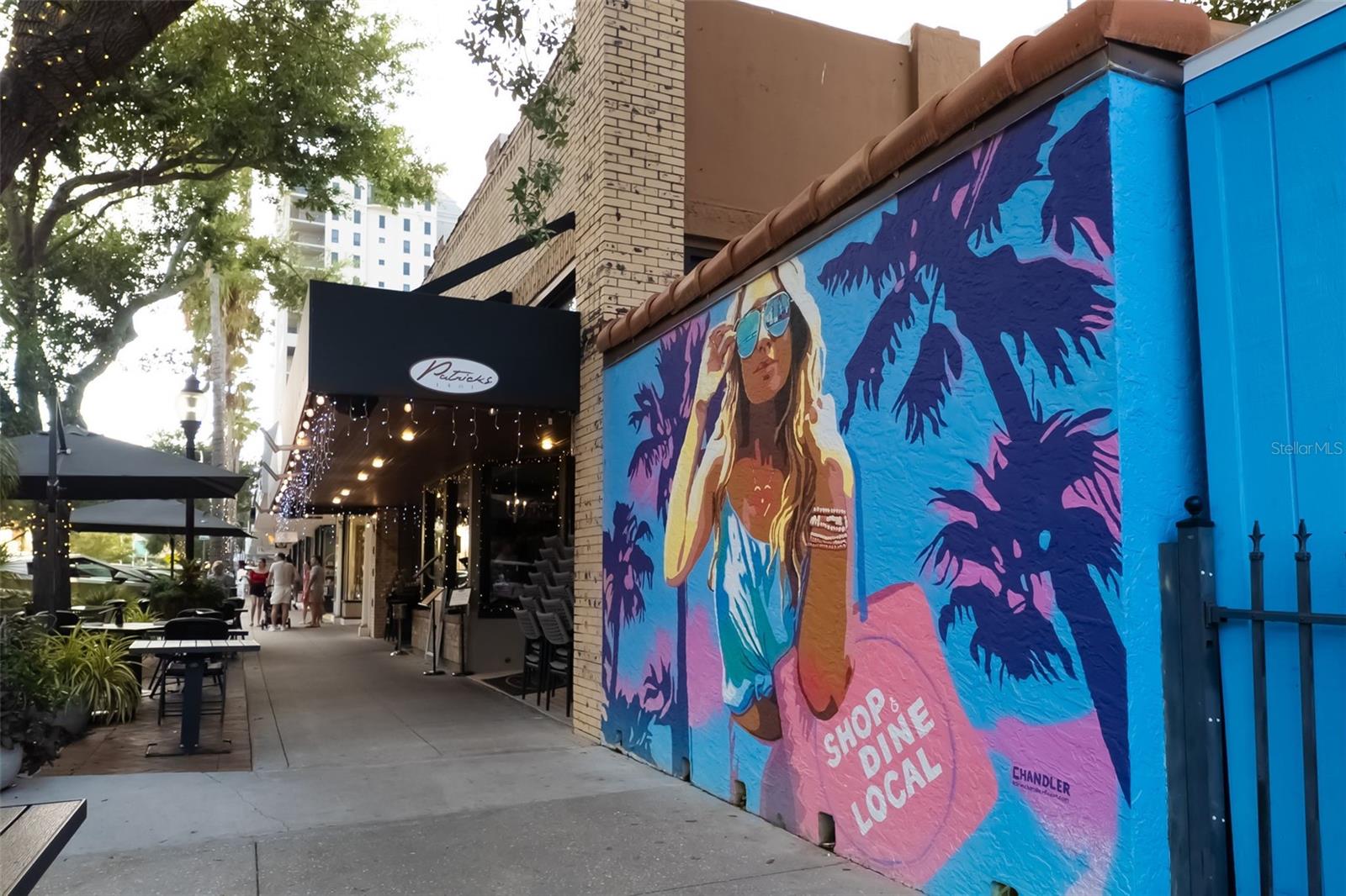 PLAZA AT 05 POINTS RESIDENCES - Residential