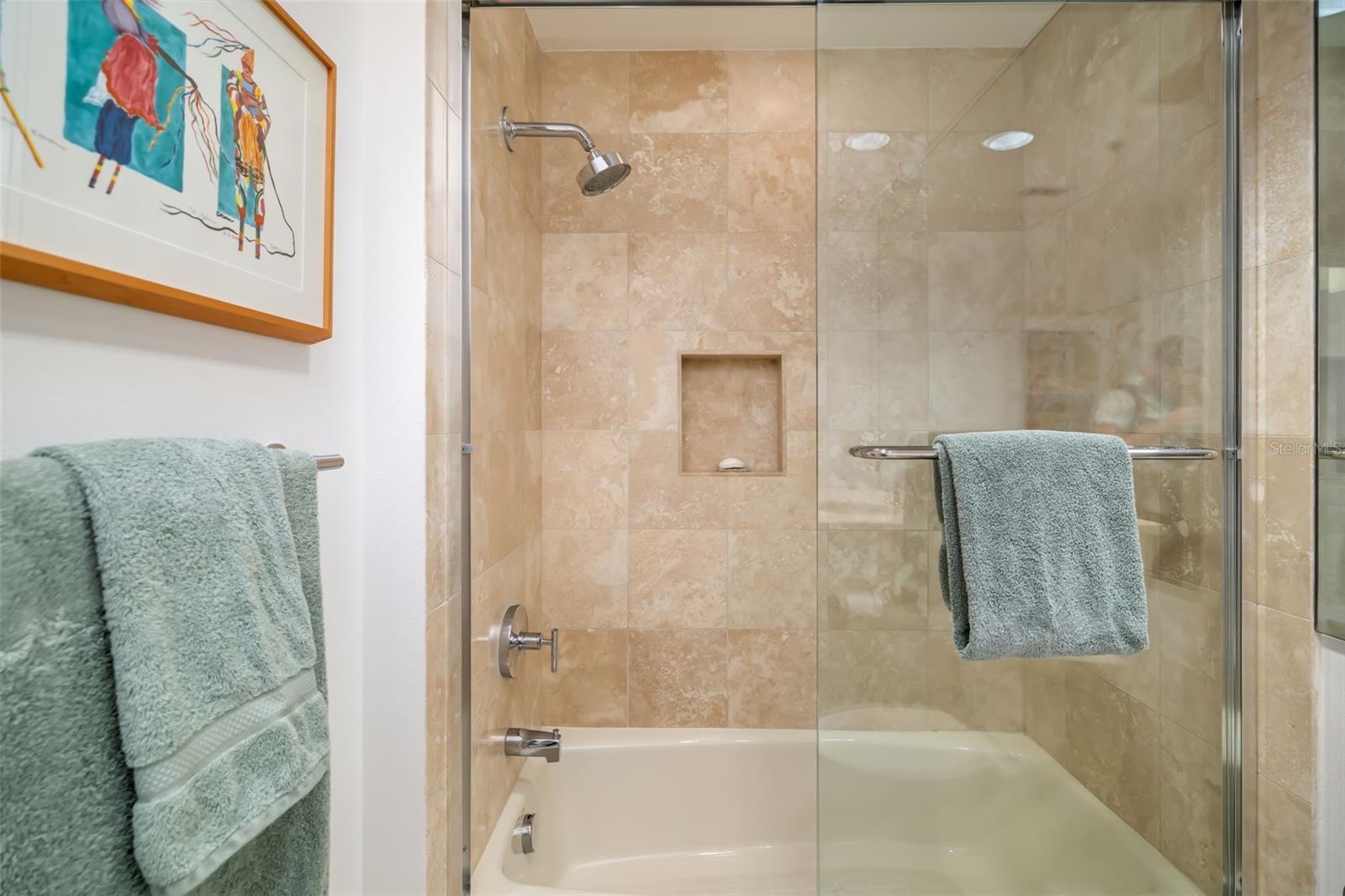 PLAZA AT 05 POINTS RESIDENCES - Residential