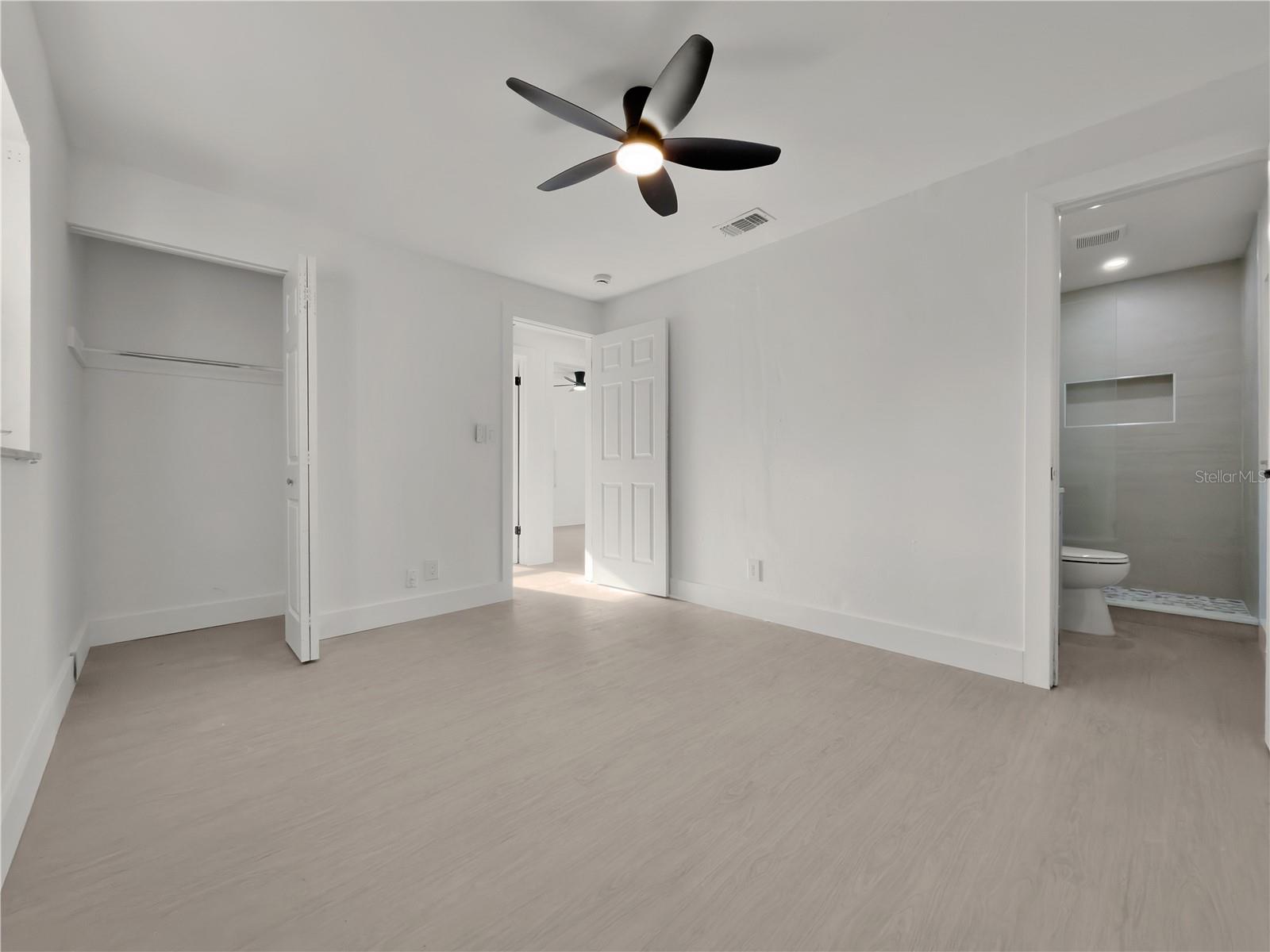 CEDAR POINT - Residential