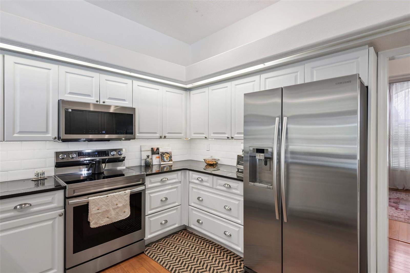 3503 OAK CLUB COURT
