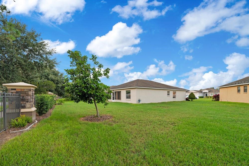 HALLAM PRESERVE EAST - Residential