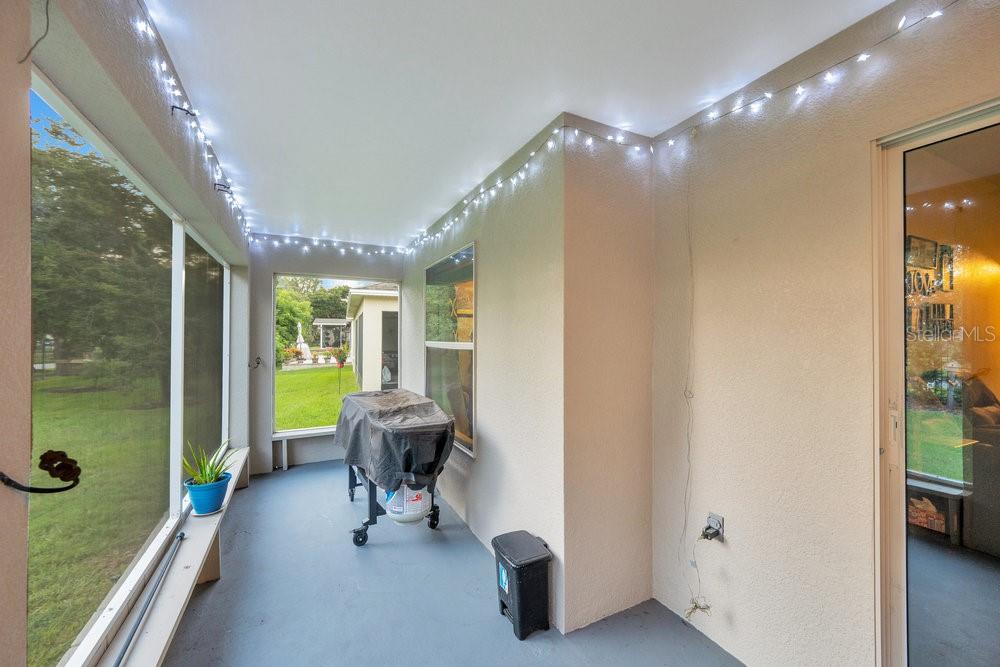 HALLAM PRESERVE EAST - Residential