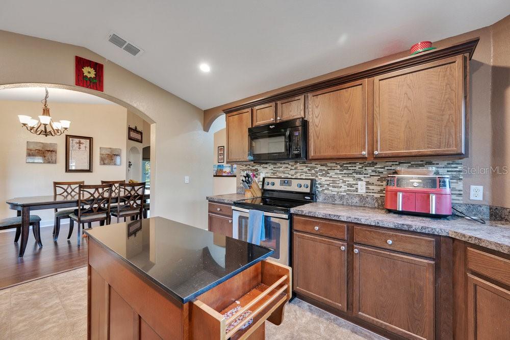 HALLAM PRESERVE EAST - Residential