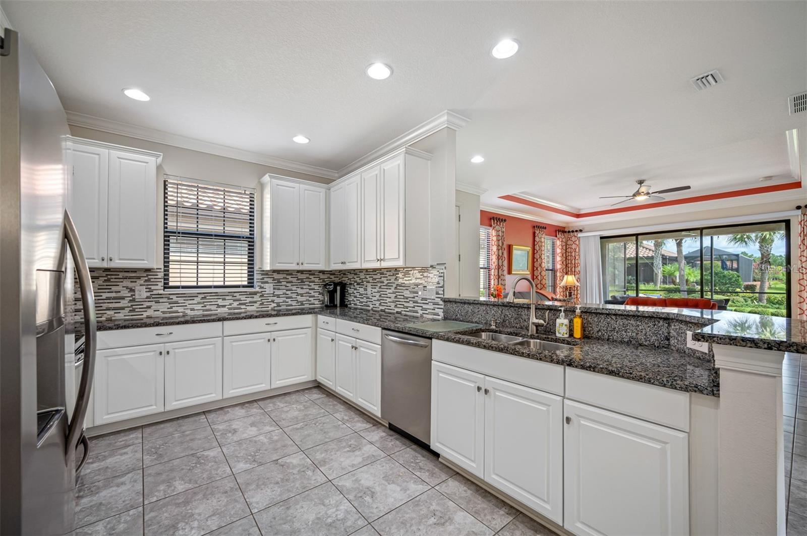 8412 ALBERATA VISTA DRIVE