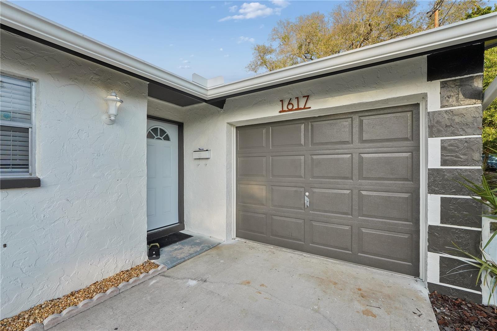 FAIRMONT SUB - Residential Lease