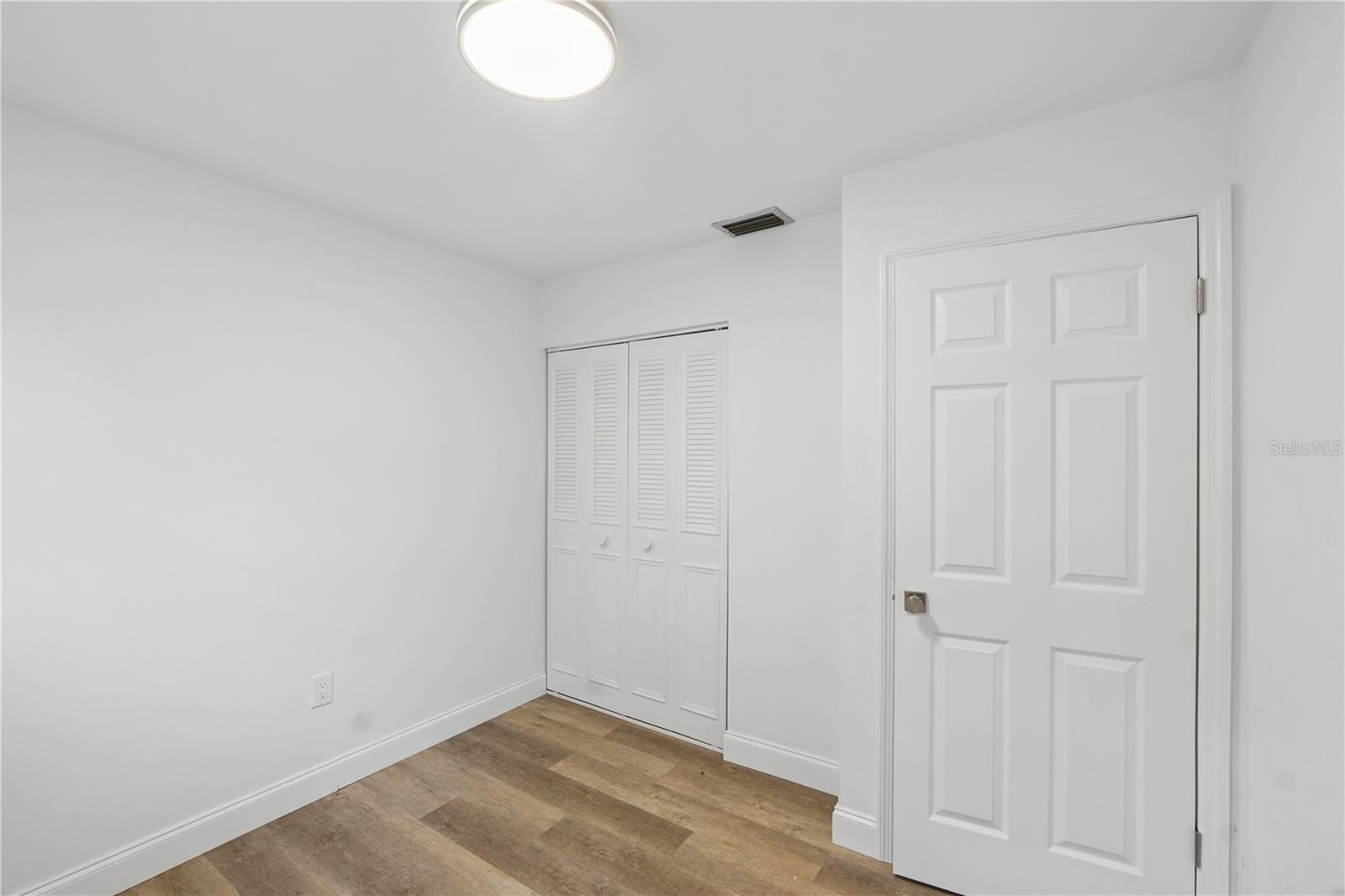 FAIRMONT SUB - Residential Lease