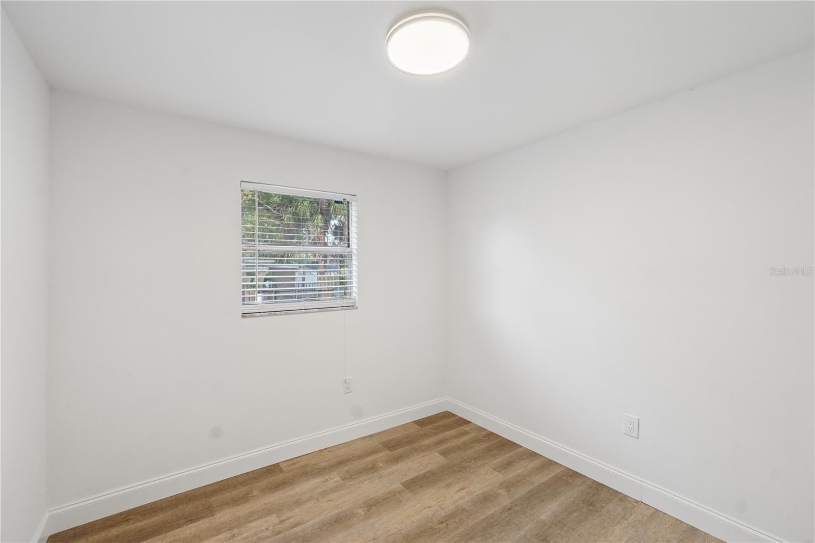 FAIRMONT SUB - Residential Lease