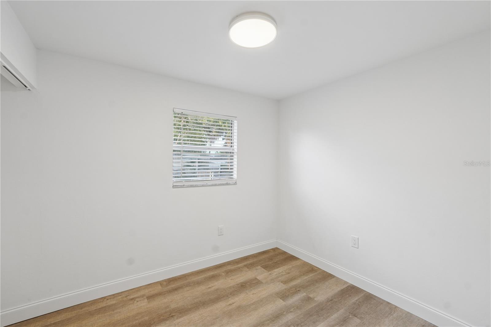 FAIRMONT SUB - Residential Lease