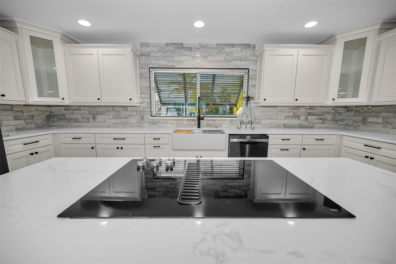 FLOR A MAR - Residential