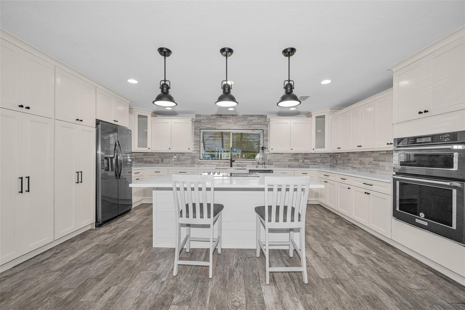 FLOR A MAR - Residential