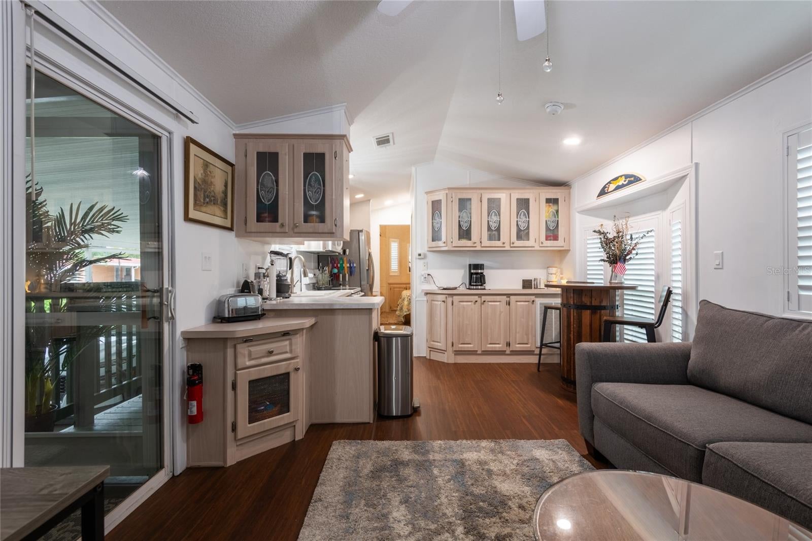 6544 LA MESA ROAD