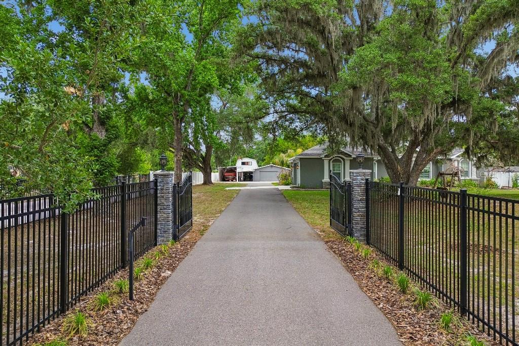 UNPLATTED - Residential