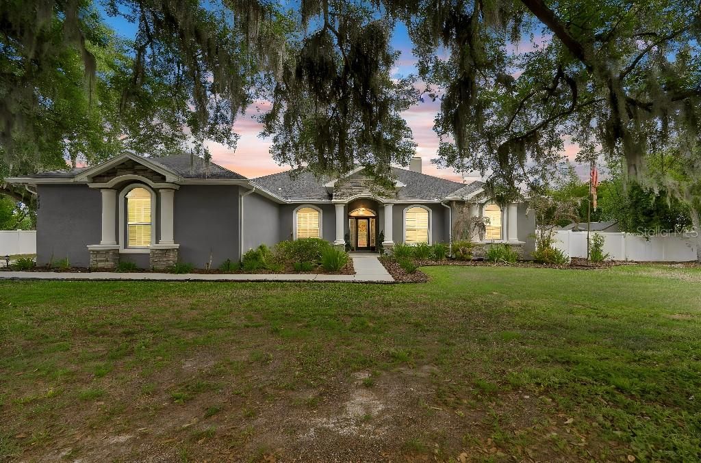 Photo of 4408 Gallagher Road, Plant City, FL 33565 (MLS # TB8499870)