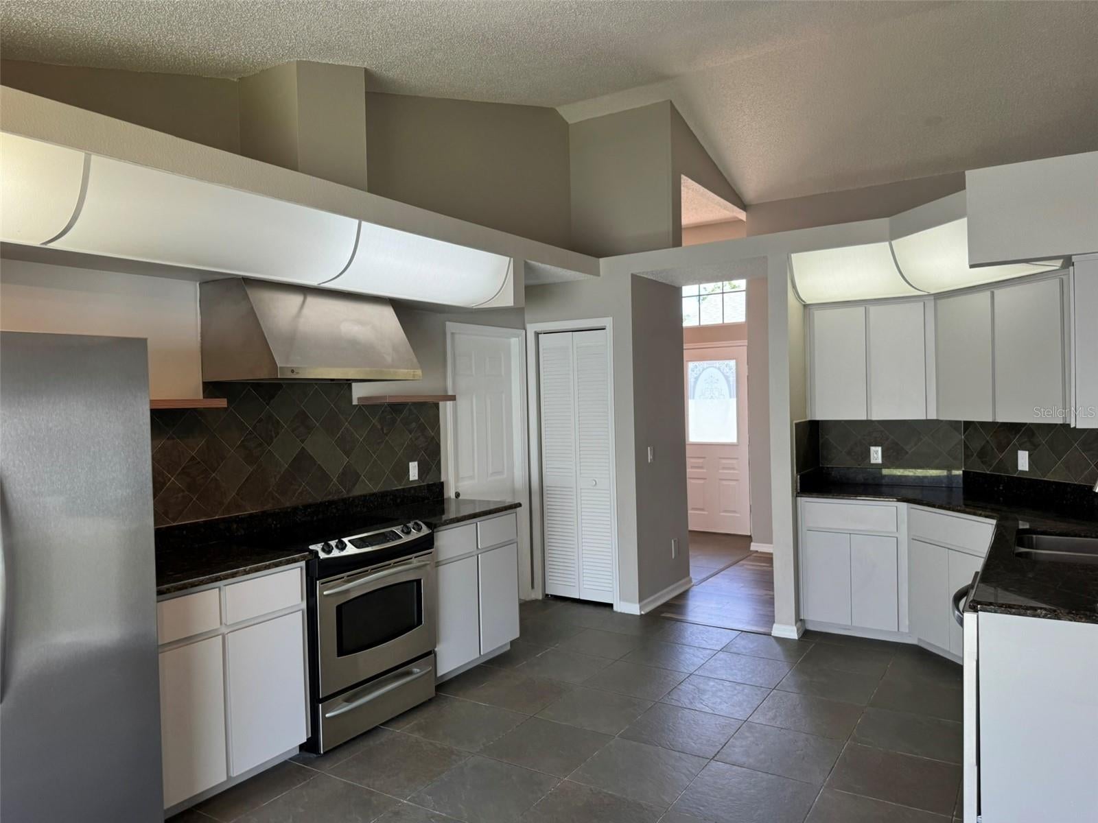 10104 BEEFMASTER COURT