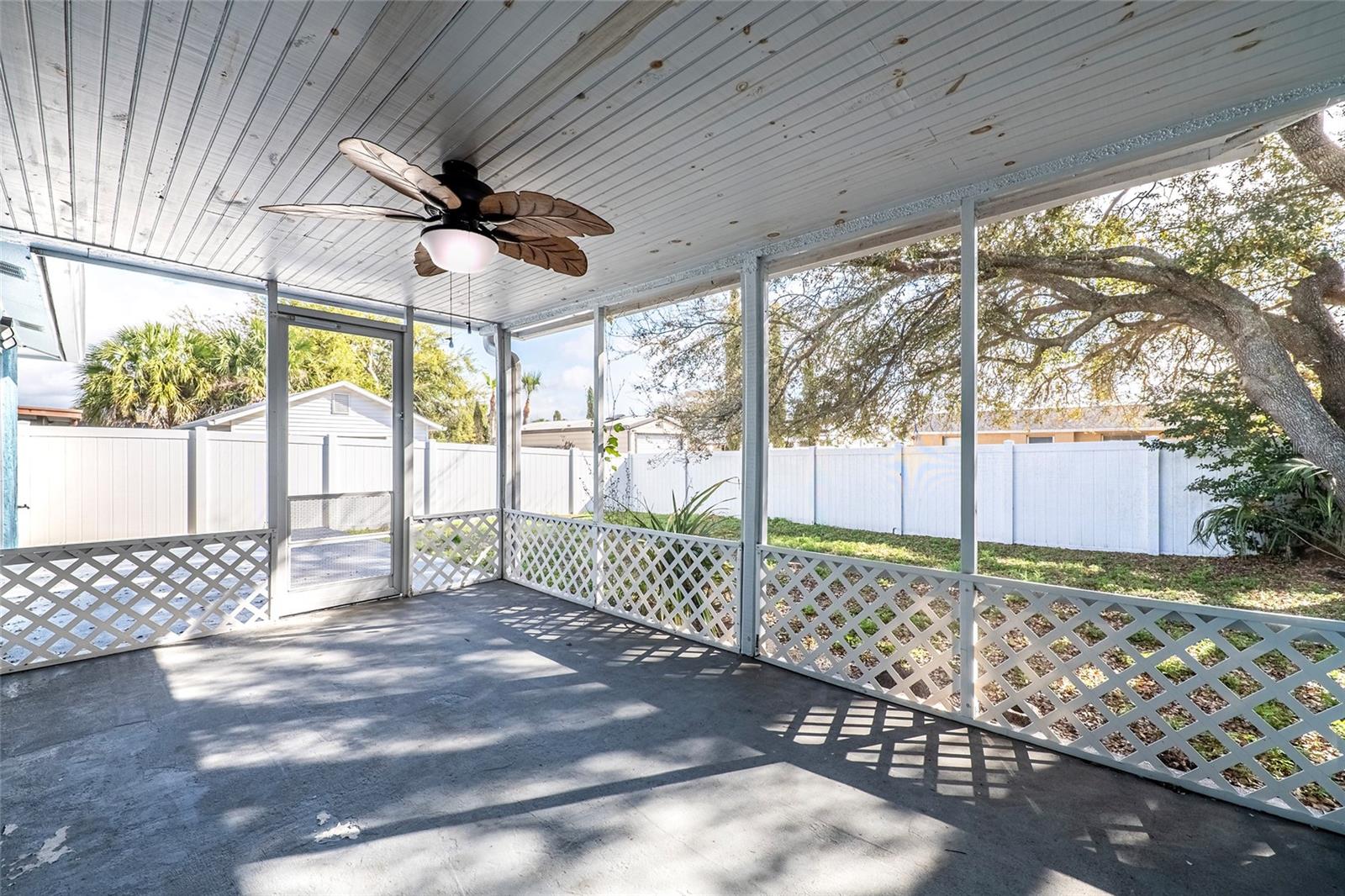 REGENCY PARK - Residential