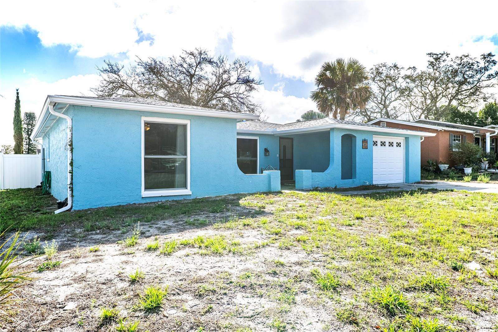 REGENCY PARK - Residential