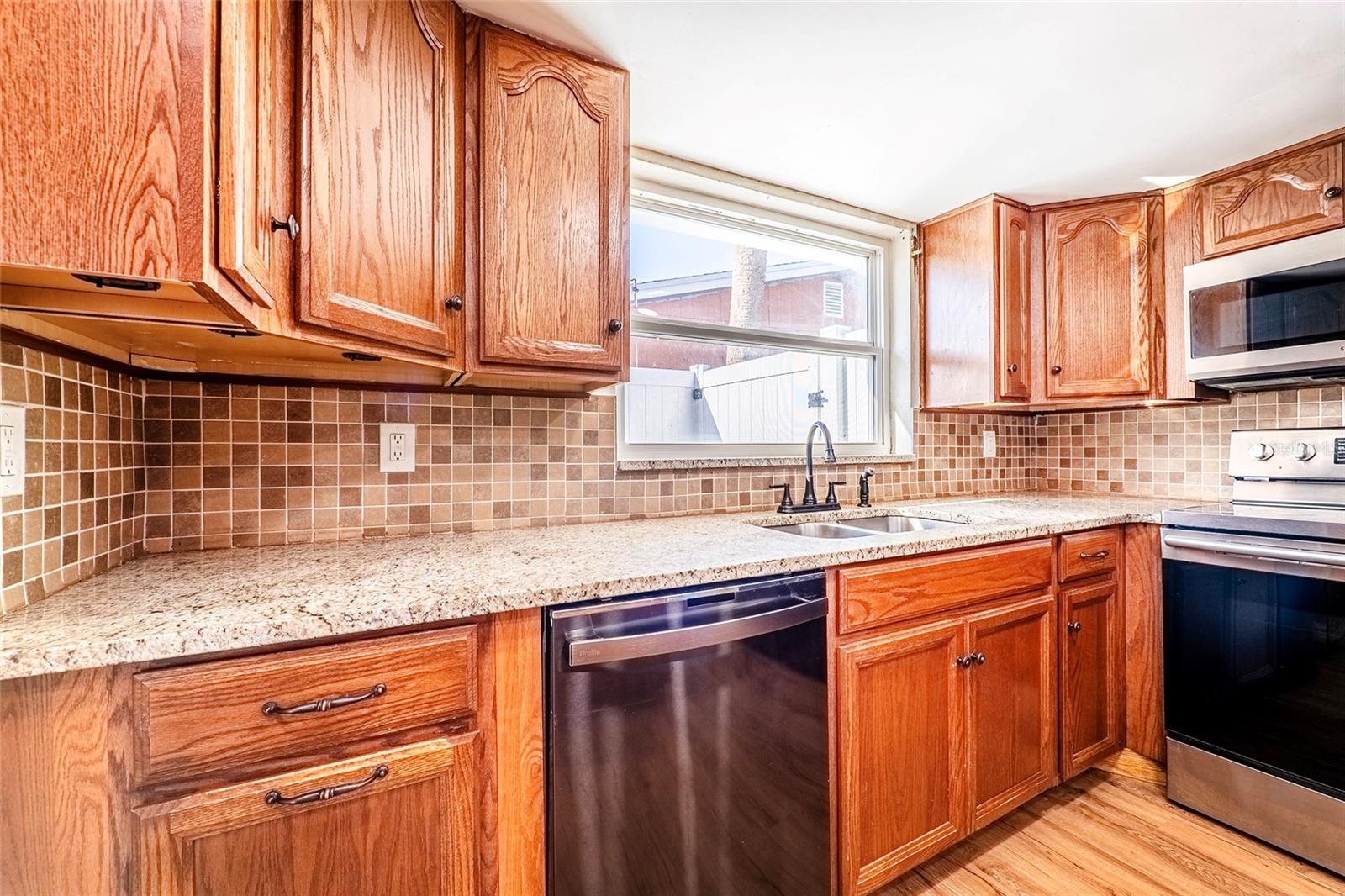 REGENCY PARK - Residential