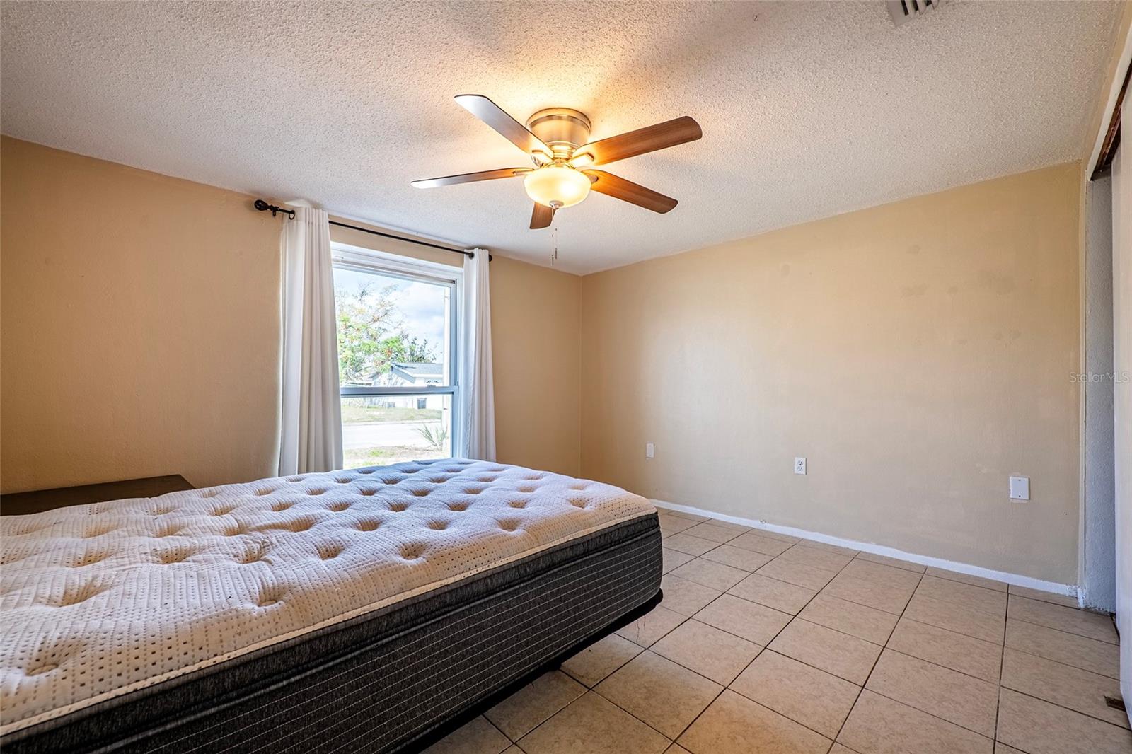 REGENCY PARK - Residential