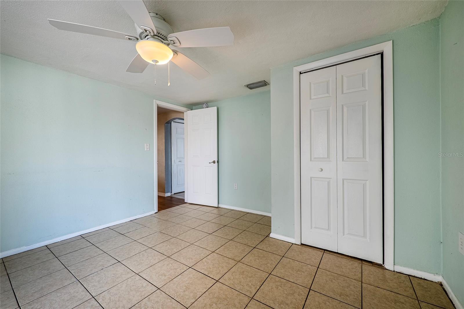 REGENCY PARK - Residential