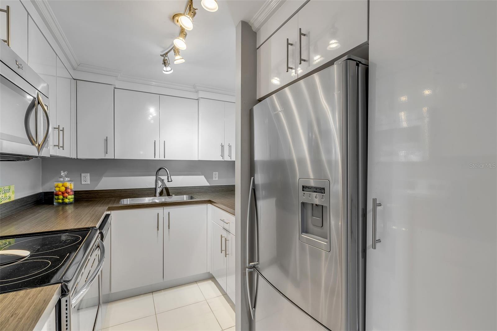 OCEANS 5 - Residential